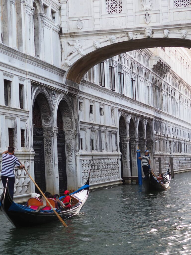 ponte degli innamorati venezia